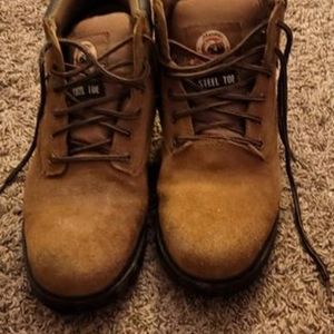 Men's Steele toe boots